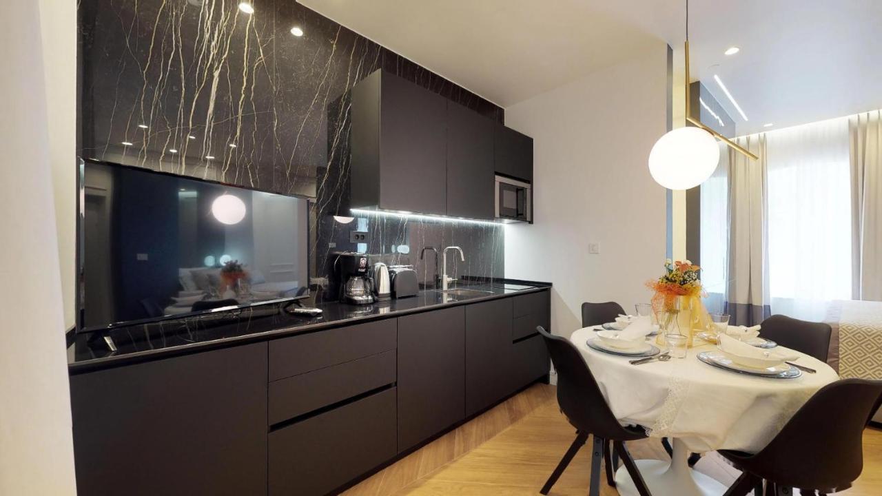 Illyria Luxury Studio Apartments Σπλιτ Εξωτερικό φωτογραφία